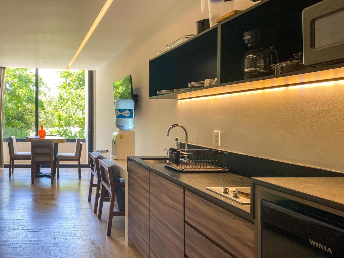 Big Studio At Kaab By The Beach With Roof Top Pool, Sauna And Jacuzzi Near Paseo Del Carmen Mall Playa del Carmen Exterior foto